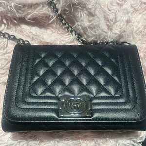 Black cross body purse